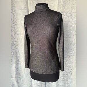 J. McLaughlin Charcoal Long Sleeve Top
